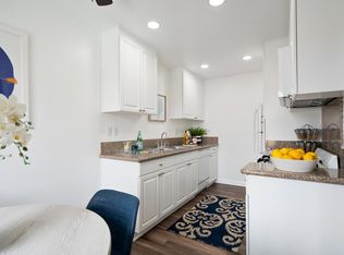 17272 Walnut Ave #C6649303D, Tustin, CA 92780