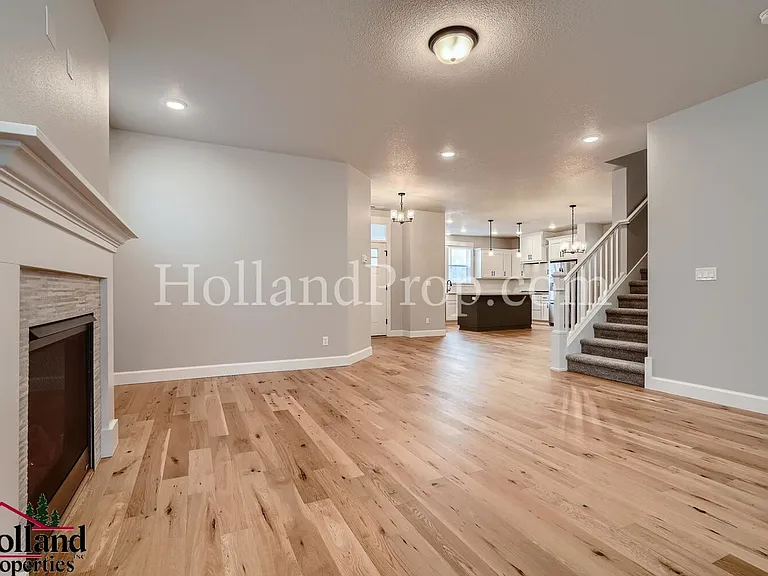 5981 SE Skylight St — Photo 6