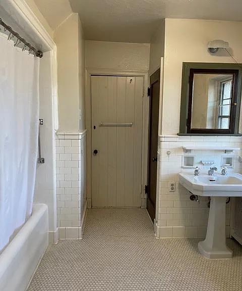 6301 Alexander Dr — Photo 19