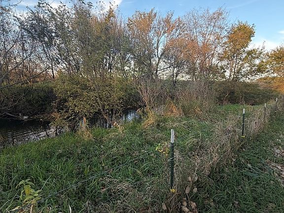 5th image of 30368 Fulfs Rd