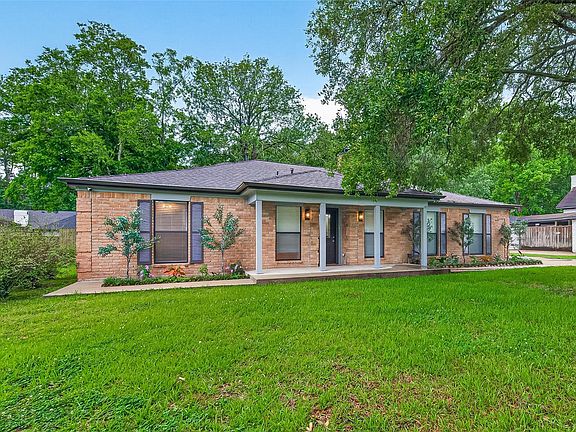 4th image of 548 Brandon Rd