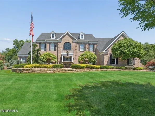 828 Dancer Lane, Manalapan, NJ 07726