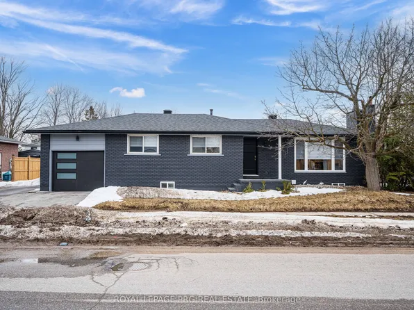 263 Cook St, Barrie, ON L4M 4H7