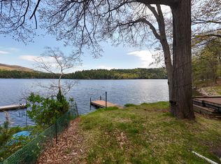 33 Merrilee Ln, Keeseville, NY 12944