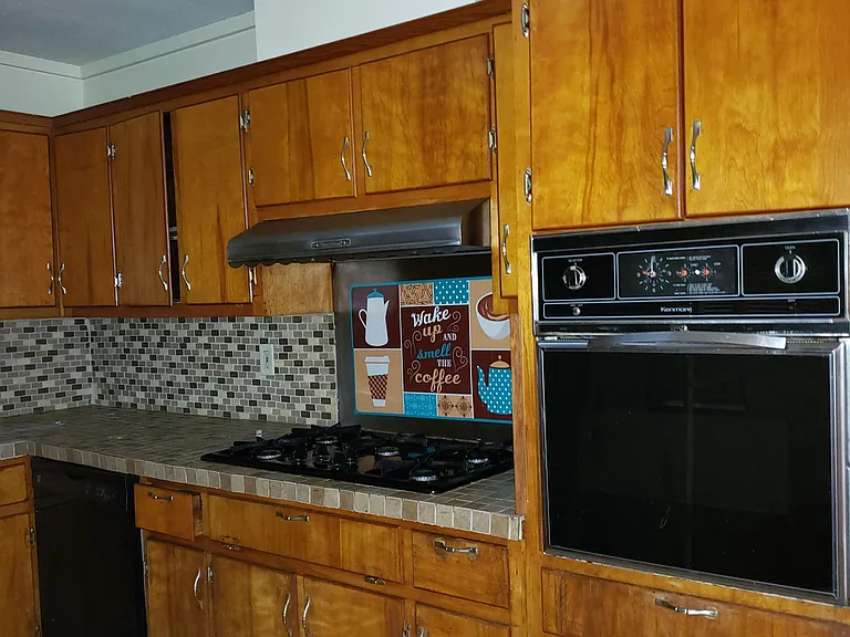 5908 Rockbridge Rd — Photo 6