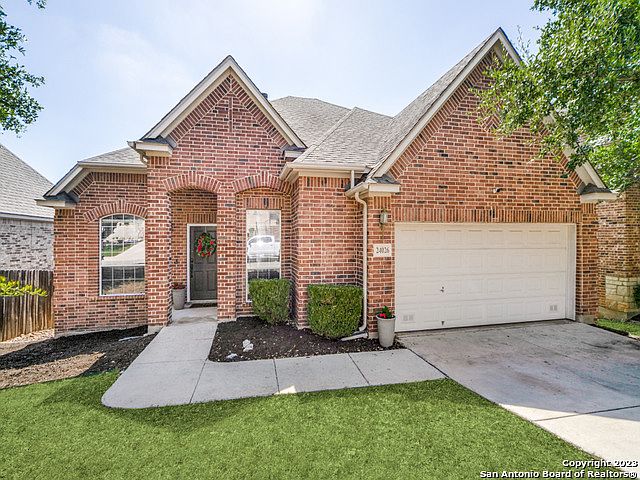 1st image of 24026 CANYON ROW