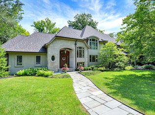 7955 Ridge Rd, Indianapolis, IN 46240