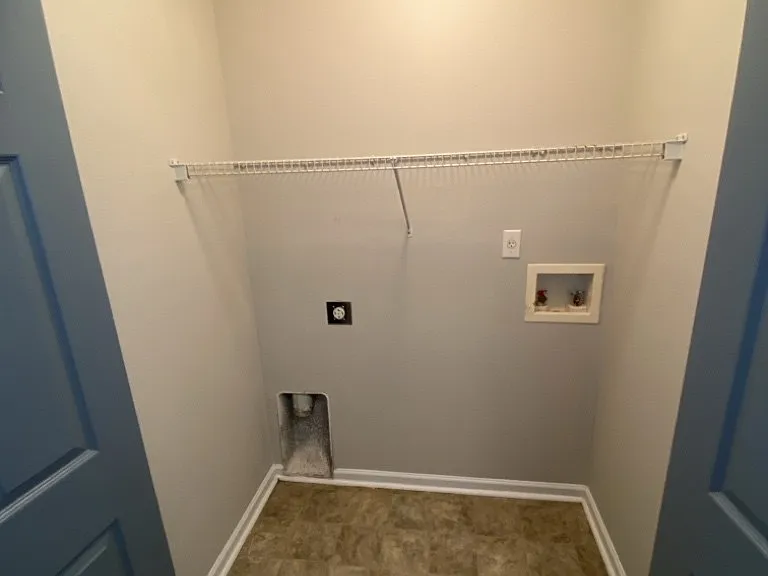 1218 Vistiana Dr — Photo 33