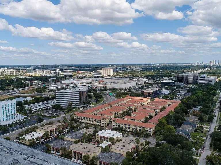 5304 W Kennedy Blvd #207 — Photo 9