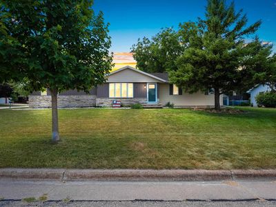 1240 De Pere St, Menasha, WI, 54952