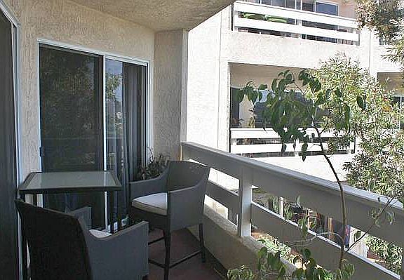 5th image of 7023 Camino Degrazia Unit 213