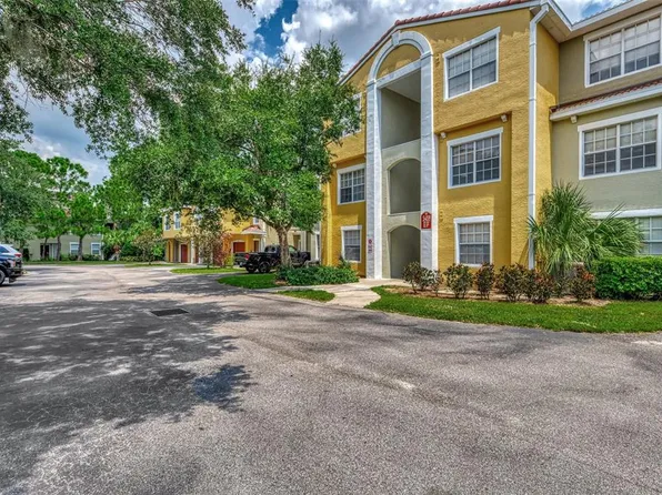 5459 Bentgrass Dr #2-304, Sarasota, FL 34235