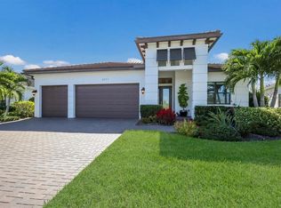 8977 Bernini Pl, Sarasota, FL 34240