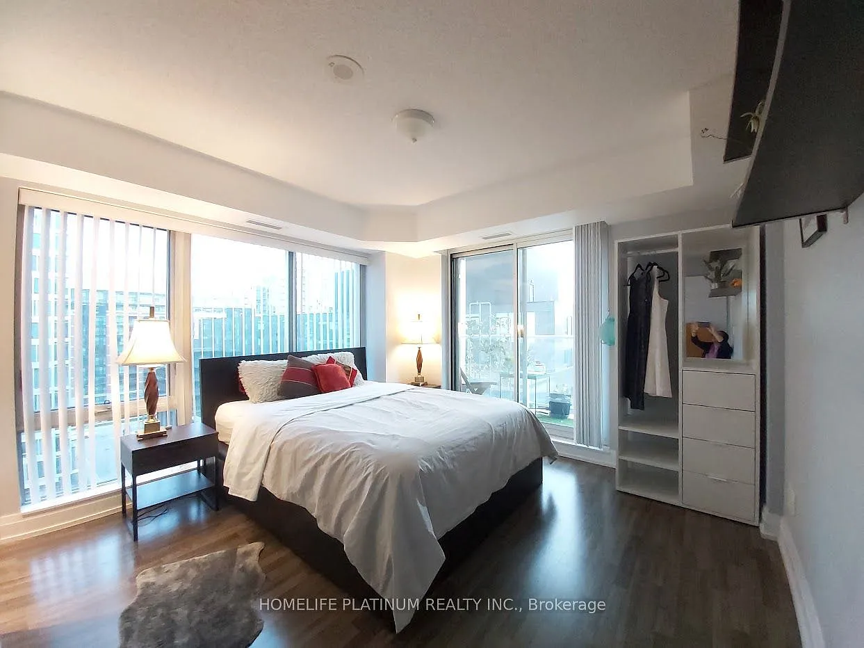 2 bed, $2,800 — Photo 3