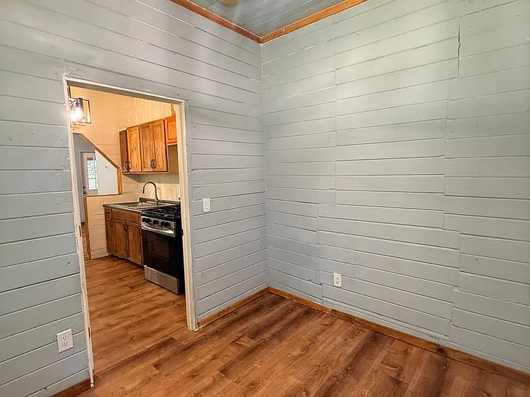 1229 NE 3rd Ave — Photo 16
