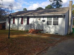 170 Carroll Ave, Colonial Heights, VA 23834