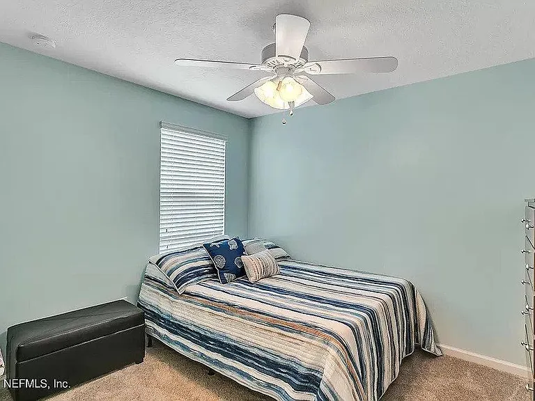 361 Richmond Dr — Photo 17
