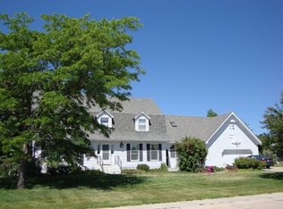176 Burnham Dr, Alliance, NE 69301