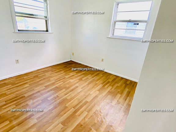 4th image of 632 Dakota Ave