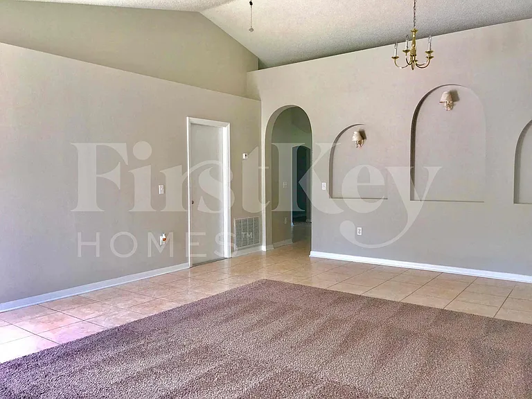 12426 Glenn Hollow Dr — Photo 3
