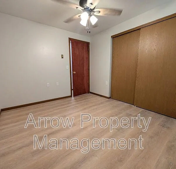 606 S 7th St #1 — Photo 10