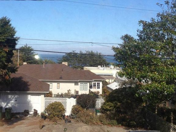 Monterey Bay View - Bedroom