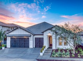 11222 N Via Ravenna Dr, Fresno, CA