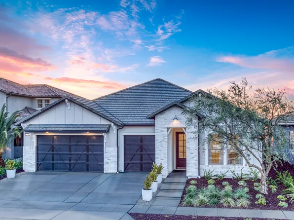 11222 N Via Ravenna Dr, Fresno, CA 93730