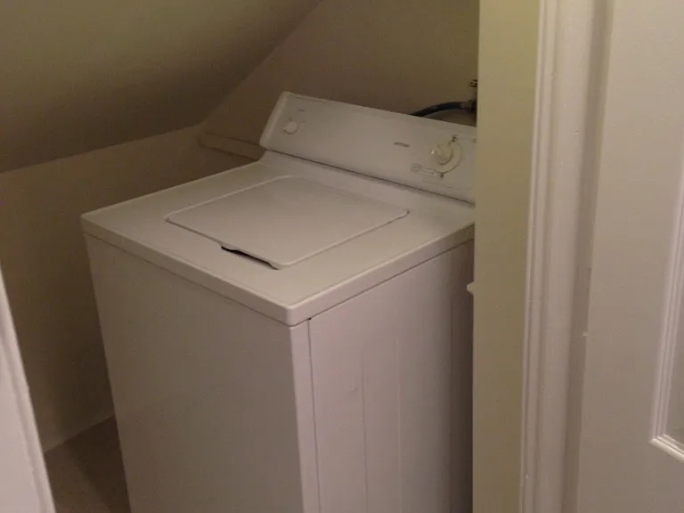 Washer/Dryer in Unit