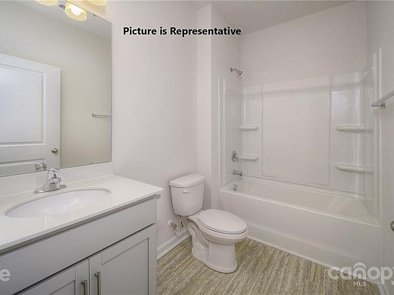 4th image of 136 Cherry Birch St #475