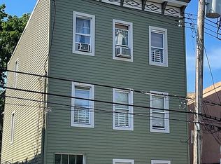 259 Broad St, Staten Island, NY 10304