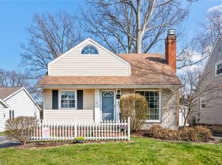 411 Elmwood Rd, Bay Village, OH 44140