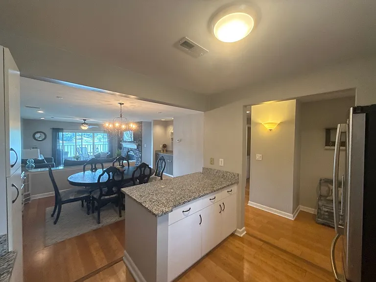 9817 Emerald Point Dr #8 — Photo 5