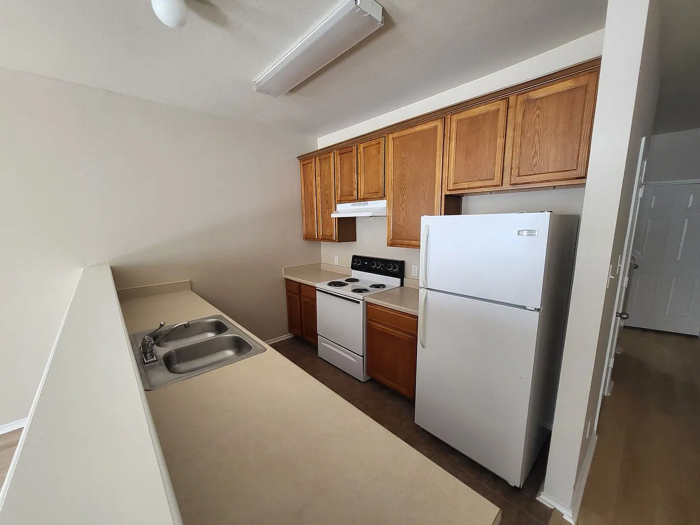 Townhome near Randolph AFB Ready for Move-In — Photo 4