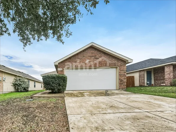 4008 Freedom St, Heartland, TX 75126