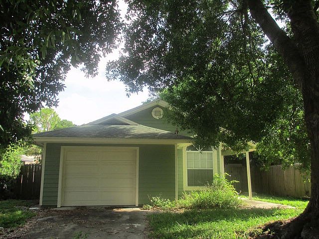 1st image of 2765 1st St