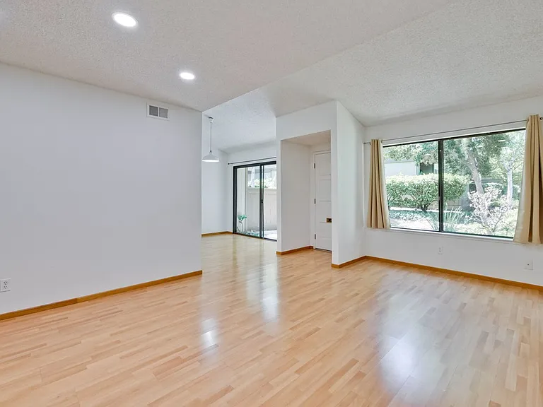 49 Showers Dr #F436 — Photo 9