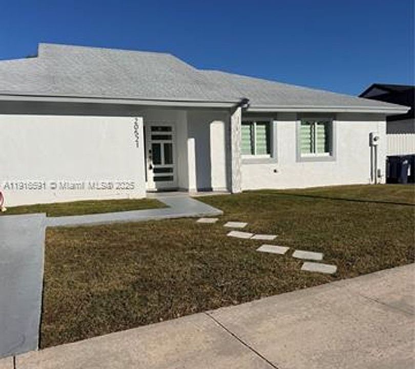 1st image of 20521 SW 125th Ave #0