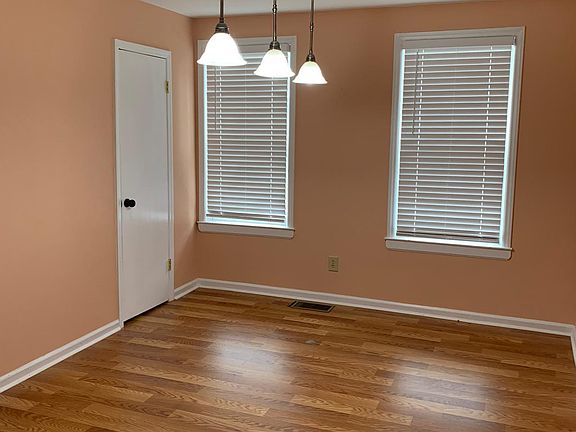 5th image of 1660 Ashley School Cir