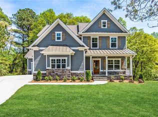 3322 3322 Oak Grove Rd, Loganville, GA 30052