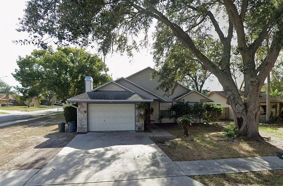 5116 Plantation Dr