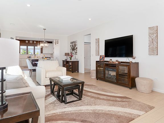 3rd image of 3201 Dove Mountain Dr