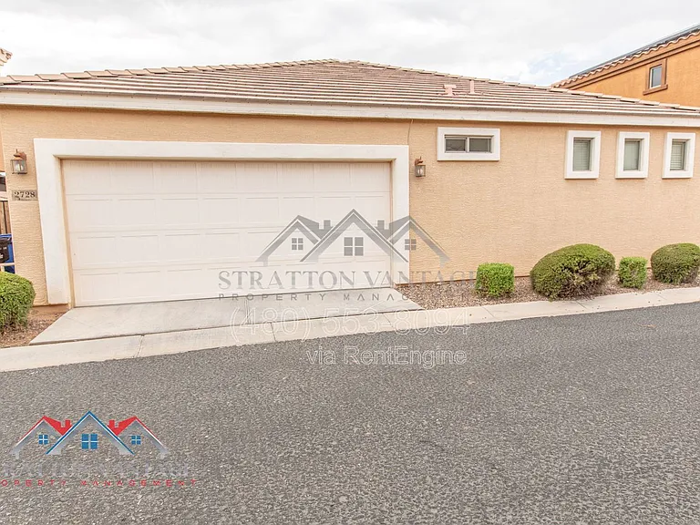 2728 E Megan St — Photo 24
