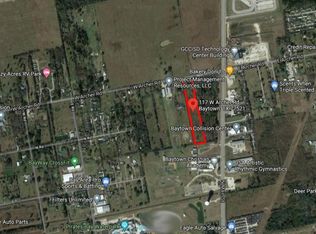 117 W Archer Rd, Baytown, TX 77521