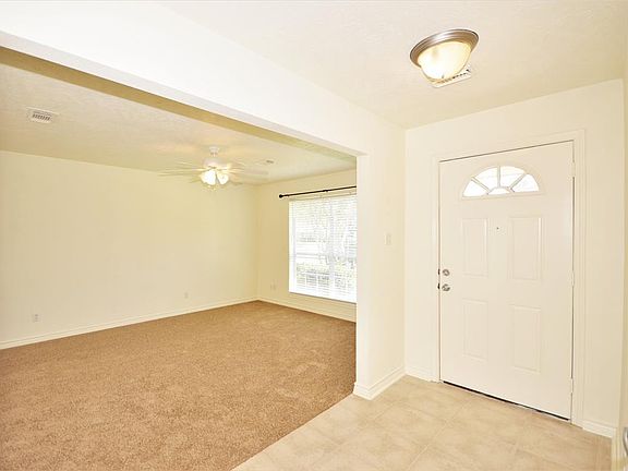 5th image of 17130 Blackhawk Blvd #130