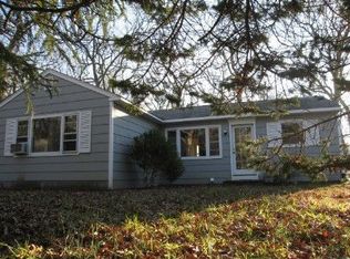 24 Bruce Ln, East Hampton, NY 11937