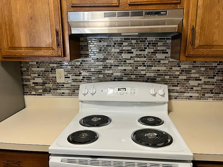 Kitchen-Brand New Electric Stove