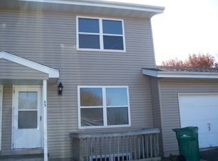 43 Camelot Ln, Mankato, MN 56001