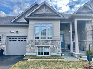 17 Lakewood Cres #43, Kawartha Lakes, ON K0M 1A0