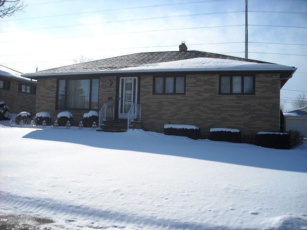 1st image of 9539 Idlewood Dr